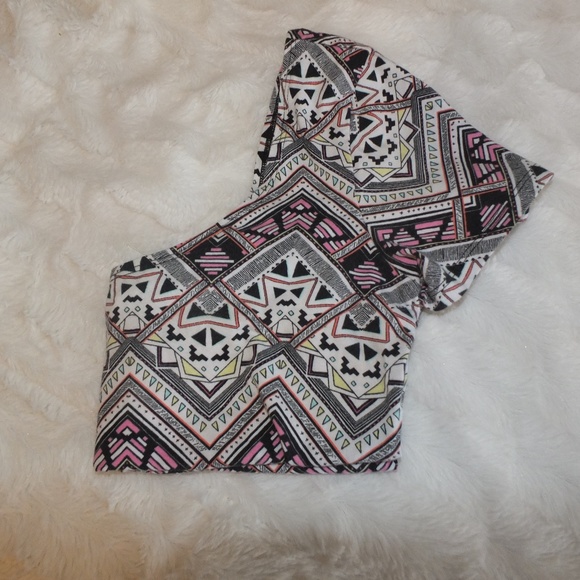 PINK Patterned Crop Top - Picture 3 of 5